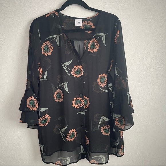 CAbi La Di Da Sheer Floral 3/4 Bell Sleeve Button Front Blouse size large EUC - Picture 8 of 10